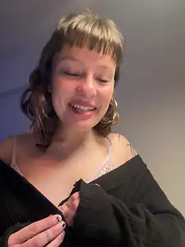 its miel online show from 07/27/26, 03:13