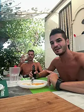 COPPIAGAYHOT online show from 07/28/26, 11:17