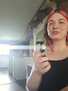 ScarletNova7 online show from 08/04/26, 10:34