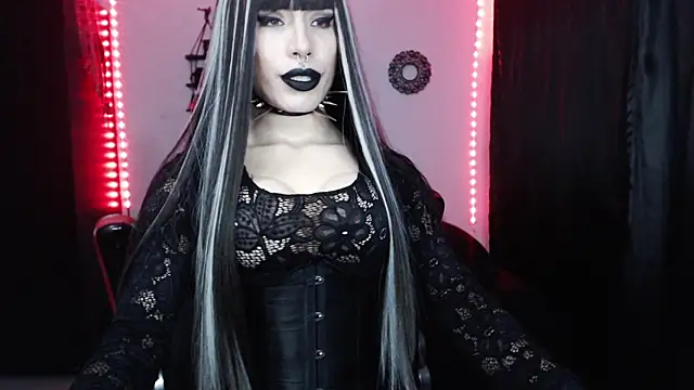 april simons2 online show from 12/21/24, 01:36