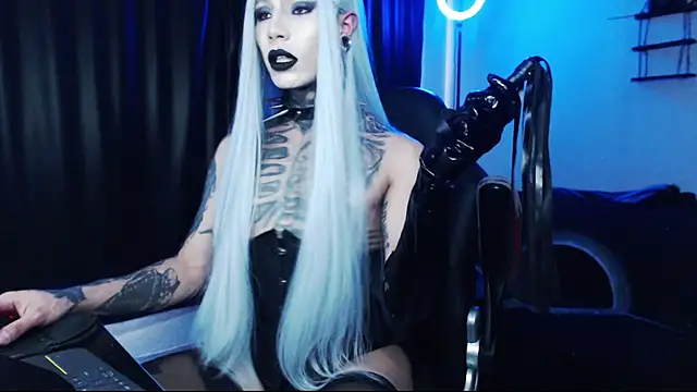 april simons2 online show from 11/03/25, 08:10