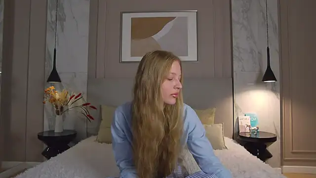 Aurora Bennett online show from 07/30/26, 07:51