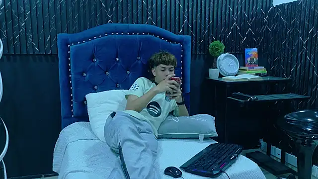Snapshot of Prince_Jannell chatting on 07/30/26, 08:08 Prince Jannell online show from 07/30/26, 08:08
