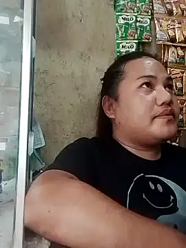 Andrea0414 online show from 02/06/25, 07:56