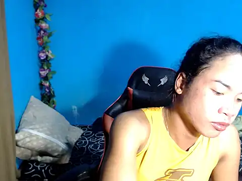 venustheg0ddess online show from 10/18/25, 09:54