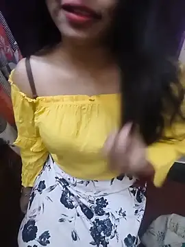 Snapshot of Cute_leeza chatting on 08/07/26, 05:37 Cute leeza online show from 08/07/26, 05:37