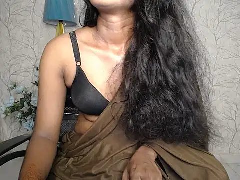 Snapshot of Slimqueen7 chatting on 08/03/26, 02:22 Slimqueen7 online show from 08/03/26, 02:22