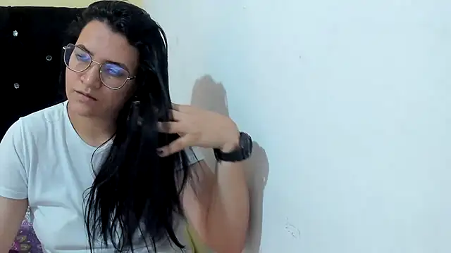 MARILYN GARCIA online show from 01/05/25, 06:56