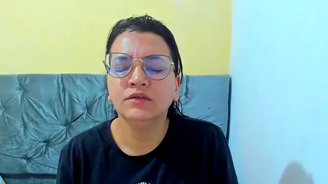 MARILYN GARCIA online show from 01/31/25, 02:39