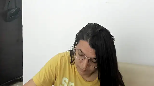 MARILYN GARCIA online show from 02/27/25, 07:04