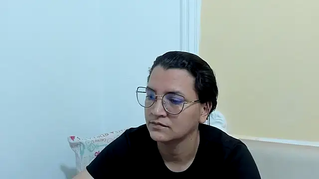 MARILYN GARCIA online show from 03/03/25, 09:37