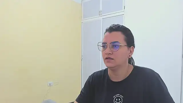 MARILYN GARCIA online show from 03/13/25, 01:40