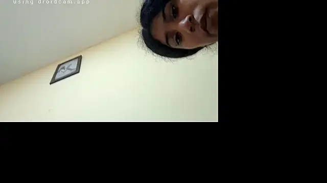 Snapshot of valquiri1 chatting on 08/05/26, 02:53 valquiri1 online show from 08/05/26, 02:53