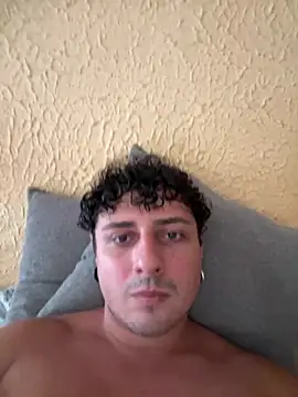 Snapshot of la_volpe_mangia_uva chatting on 08/06/26, 02:52 la volpe mangia uva online show from 08/06/26, 02:52