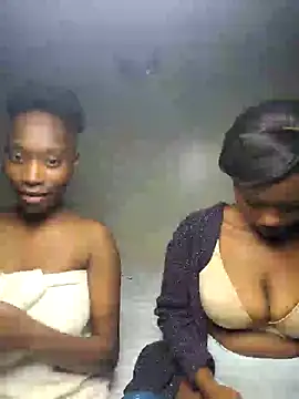 Snapshot of Duo_Desires chatting on 08/07/26, 10:23 Duo Desires online show from 08/07/26, 10:23