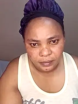 Snapshot of africanqueen123 chatting on 08/06/26, 09:49 africanqueen123 online show from 08/06/26, 09:49
