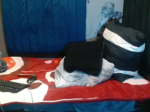 Snapshot of Naughty_Promise chatting on 08/07/26, 09:39 Naughty Promise online show from 08/07/26, 09:39