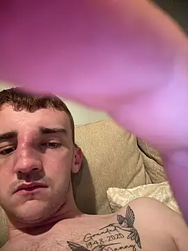 Snapshot of jackhigg90 chatting on 08/08/26, 07:27 jackhigg90 online show from 08/08/26, 07:27