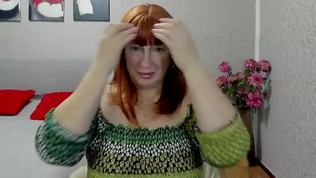 Snapshot of JUNOOO chatting on 01/16/25, 06:37 JUNOOO online show from 01/16/25, 06:37