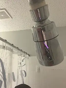 Hertreat online show from 08/09/26, 10:04