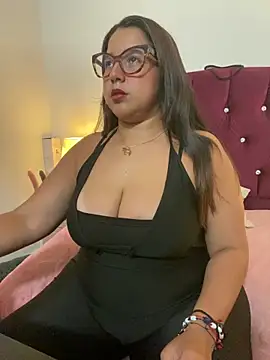 shara  online show from 12/20/25, 02:29