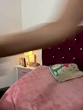 shara  online show from 02/02/26, 04:44