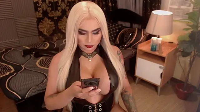 DominatrixMistressSilva online show from 04/26/26, 07:50