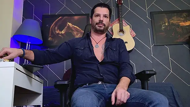 ChrisKox online show from 11/21/25, 06:06