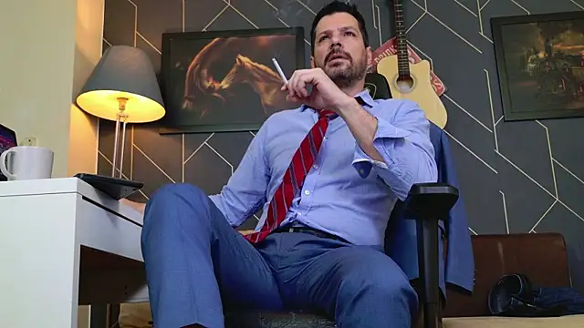 ChrisKox online show from 12/22/25, 07:44