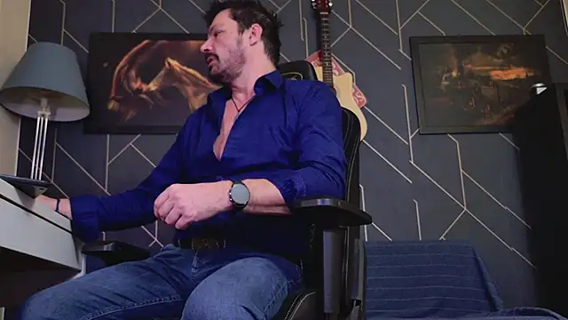 ChrisKox online show from 01/18/26, 02:48