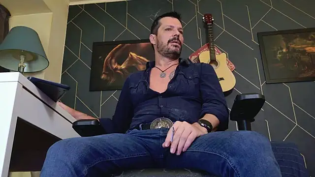 ChrisKox online show from 04/03/26, 04:43