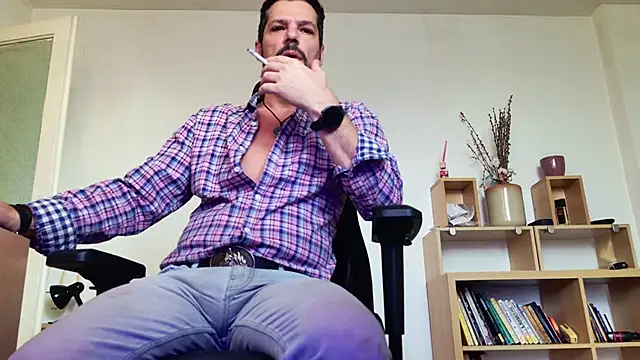 ChrisKox online show from 04/18/26, 04:38