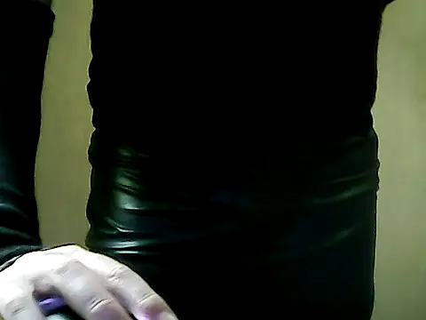 Snapshot of sissy_sarah chatting on 10/06/25, 03:42 sissy sarah online show from 10/06/25, 03:42