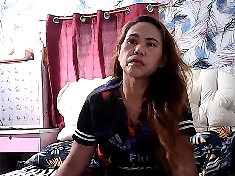 Snapshot of lovely-asian chatting on 06/05/26, 09:37 lovely-asian online show from 06/05/26, 09:37