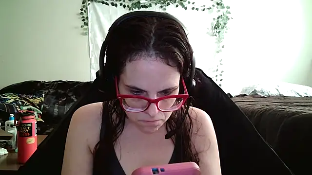 JessaBella online show from 10/27/25, 03:27