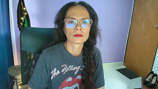 Nattyslave4U online show from 01/12/26, 04:01