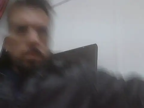 Snapshot of el_principe_hot chatting on 10/28/25, 02:15 el principe hot online show from 10/28/25, 02:15