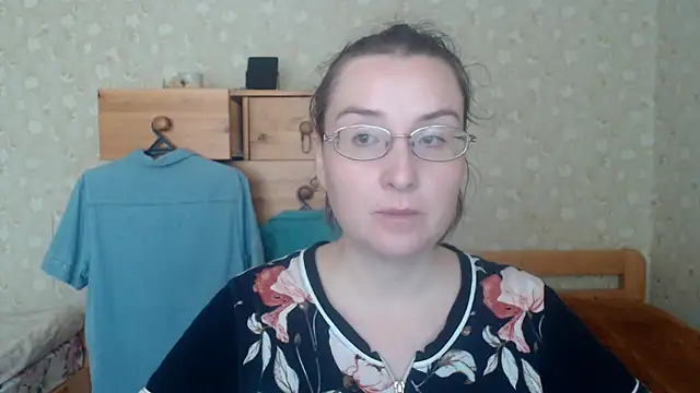 Smart Rose online show from 10/28/25, 10:52