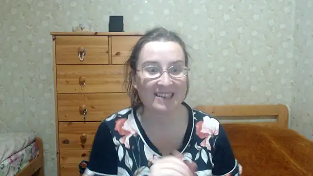 Smart Rose online show from 11/06/25, 01:56