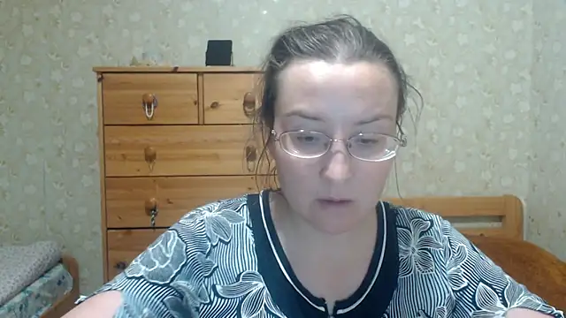 Smart Rose online show from 12/15/25, 04:33