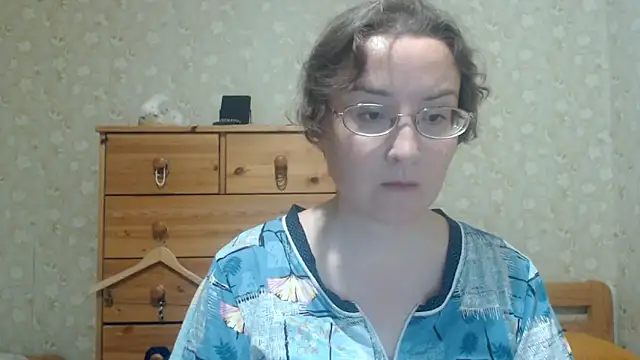 Snapshot of Smart_Rose chatting on 05/20/26, 06:47 Smart Rose online show from 05/20/26, 06:47