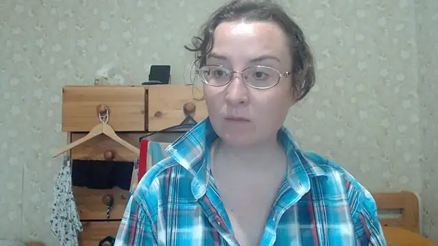 Snapshot of Smart_Rose chatting on 05/21/26, 04:14 Smart Rose online show from 05/21/26, 04:14
