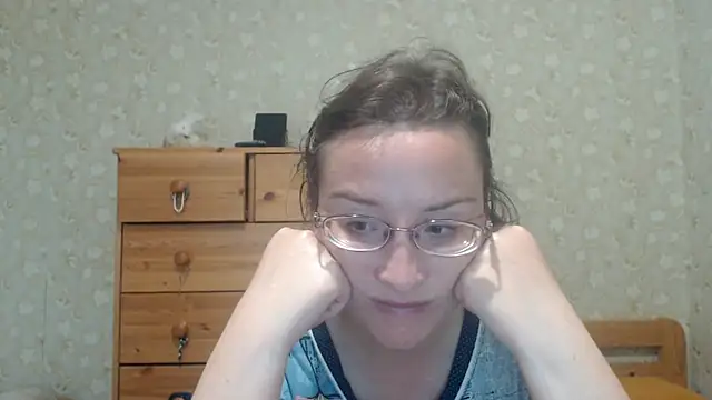 Snapshot of Smart_Rose chatting on 07/06/26, 05:04 Smart Rose online show from 07/06/26, 05:04
