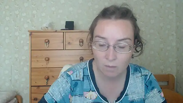 Snapshot of Smart_Rose chatting on 07/07/26, 01:04 Smart Rose online show from 07/07/26, 01:04