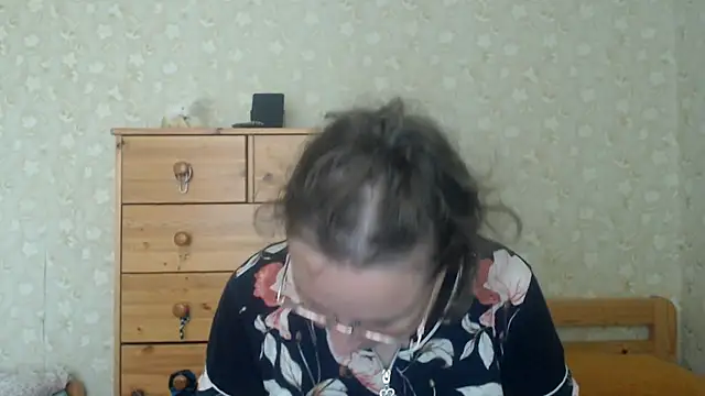 Snapshot of Smart_Rose chatting on 07/11/26, 01:47 Smart Rose online show from 07/11/26, 01:47