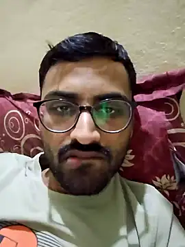 Snapshot of krishna8035 chatting on 12/18/24, 02:28 krishna8035 online show from 12/18/24, 02:28