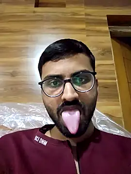 Snapshot of krishna8035 chatting on 12/21/24, 02:04 krishna8035 online show from 12/21/24, 02:04