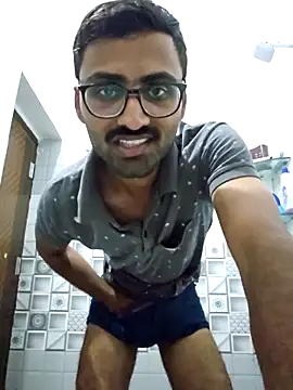 Snapshot of krishna8035 chatting on 09/17/25, 02:08 krishna8035 online show from 09/17/25, 02:08