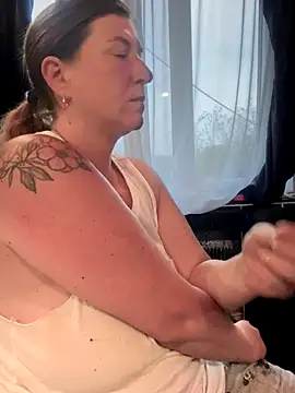 Natali UA online show from 09/30/25, 06:07