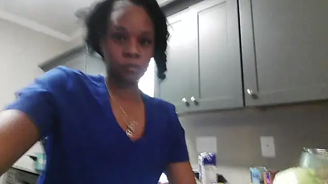 Snapshot of Beautifulkash chatting on 02/06/26, 09:40 Beautifulkash online show from 02/06/26, 09:40